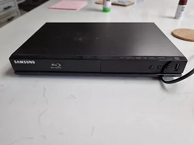 Samsung BD-J4500R Blu-ray Player • £23