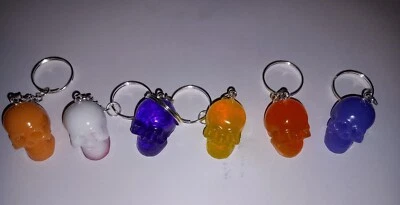 £1.50 • Buy Resin Skull Keyring