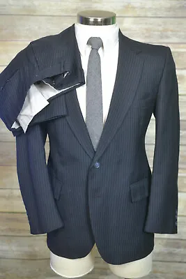 Vintage 1970s Mens Navy Blue Pinstripe Classic Fit Suit 39S Jacket 32Wx29L Pant • $49.95