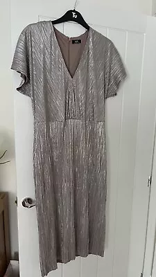 Ladies Silver Dress Wallis 16 • £2