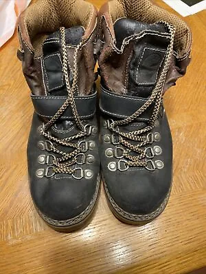 Vintage Candies Hard Wear Leather Chunky Lug Sole Hiking Boots Women’s 9M • $30