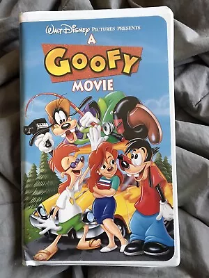 A Goofy Movie (VHS 1995) • $5.99