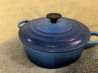 £59.99 • Buy Le Creuset Signature Cast Iron Round Casserole Dish 20cm - Marseille Cobalt Blue