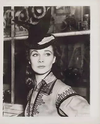 HOLLYWOOD BEAUTY Vivien Leigh BACKSTAGE STUNNING PORTRAIT 1950s ORIG Photo 424 • $249.99