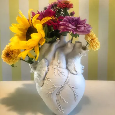 £14.99 • Buy Heart Shape Flower Vase Resin Flower Container Pot Sculpture Model Ornament