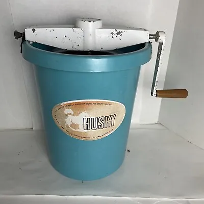 Vintage Husky 4 Qt Ice Cream Freezer Manual Crank Retro Teal Blue • $49.95