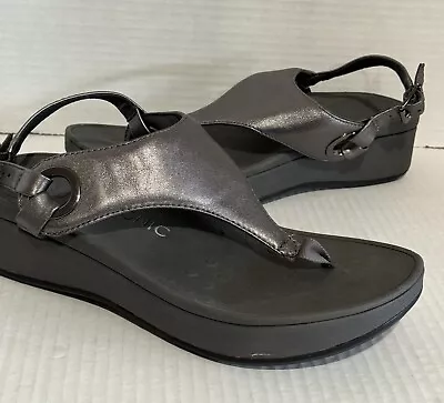 Vionic Jolie Metallic Gray/Pewter T-Strap Sandals Wedge Women's Size 8 • $24.99