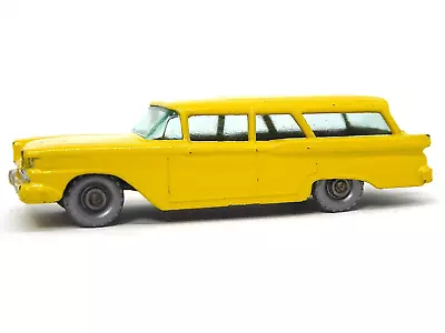 Matchbox Lesney No.31b Ford Fairlane Station Wagon (RARE YELLOW CLEAR WINDOWS) • $167.79