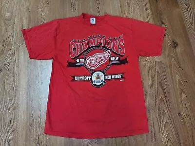 VINTAGE Detroit Red Wings T Shirt L Hockey Graphic Logo 7 NHL 1997 90s Large • $24.94