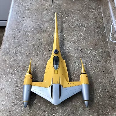 Hasbro 1998 Lucasfilm Star Wars Naboo Starfighter Toy Vehicle Yellow Gray • $35