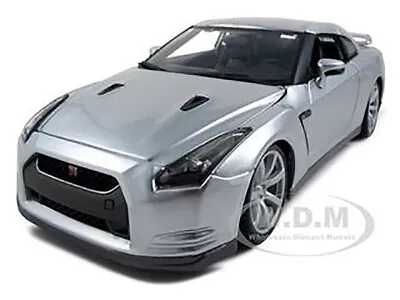 2009 Nissan Gt-r R35 Silver 1/18 Diecast Model Car By Bburago 12079 • $39.99