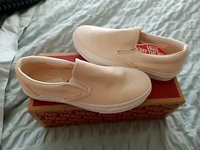 Womens Vans Classic Slip On Shoes Size US6.5/EU36.5 • $70