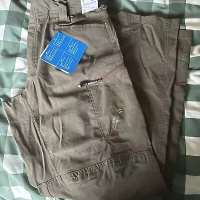 Bnwt Dare To Be Cargo Trousers Olive Green 33” Waist • £12