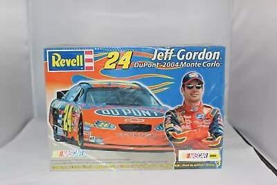 Jeff Gordon Dupont 2004 Monte Carlo Revell NASCAR 1:24 Model Kit Sealed Box • $18.99