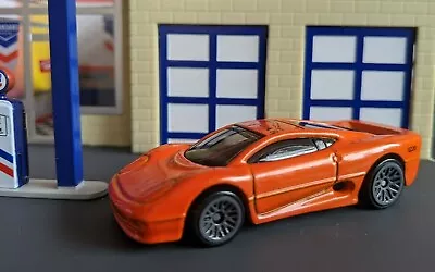 2020 Hot Wheels HW Exotics Jaguar XJ220 Custom. • £6.66