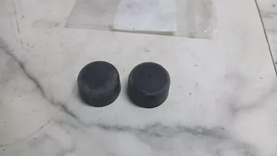 07 Kawasaki VN1600 VN 1600 D Vulcan Nomad Gas Fuel Tank Rubber Mounts • $2.99