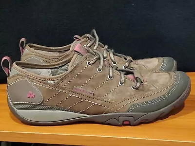 Womens 8.5 Merrell Mimosa Lace Up Hiking Shoe Stone Brown Leather Trail Shoe • $34