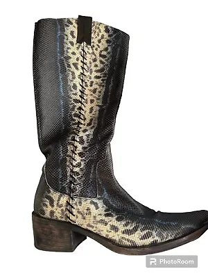 Vero Cuoio Tall Boots Faux Snake Skin Heeled 9 B Gysell Leather Cream Grey Blue • $121