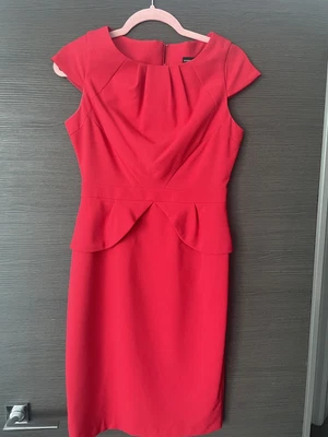 £8 • Buy Dorothy Perkins Red Pencil Peplum Dress 10