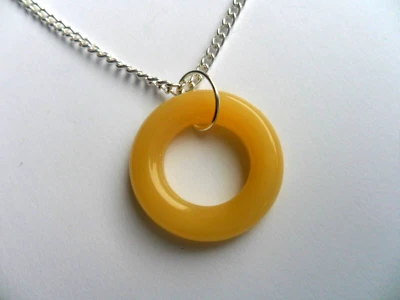 £2.99 • Buy Lovely Yellow / Orange Jade Ring  Pendant And Chain Necklace