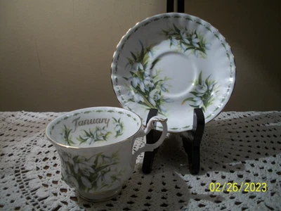 $21.99 • Buy Vintage Royal Albert Flower Of The Month January Snowdrops Teacup & Saucer Set
