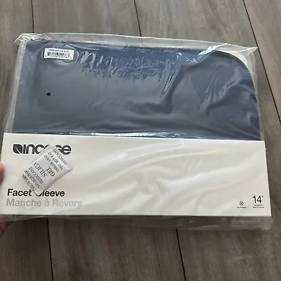 NEW Incase - Facet Sleeve Up To 14  Macbook Pro - Navy • $15