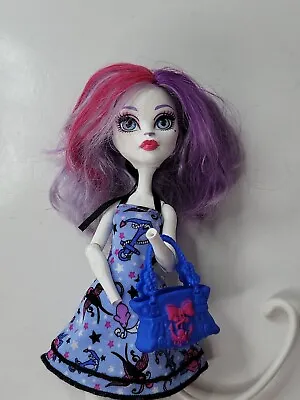 Monster High Doll Catrine DeMew Shriekwrecked Shriek Mates 2016 Missing Hands • $19.99
