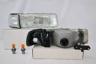 $180 • Buy New OE Style Headlight Pair + Clear Corner For Sentra B13 1991 1992 91 92