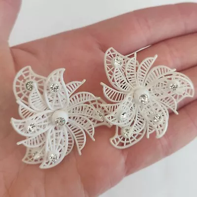 Vintage West Germany Soft Plastic Filigree Mesh Flower Clip On Earrings White • $11.01