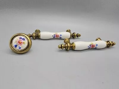 3 VTG Drawer Pull Handles Kitchen Cabinets Ceramic Floral And Brass • £6.66