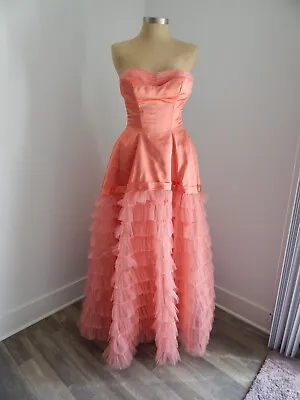Vintage 1950's Strapless Coral Pink Lace Tulle Party Prom Dress Gown STUNNING!! • $250