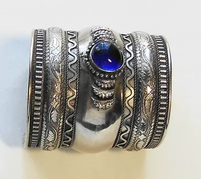 Vintage Sapphire Blue Glass Silver Plate Ornate Embossed Wide Open Cuff Bracelet • $24.99
