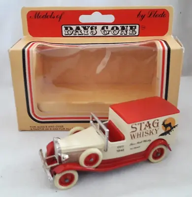 Lledo Days Gone 1933 Packard  Town Van Stag Whisky Diecast Boxed Dg22 000a • £3.14