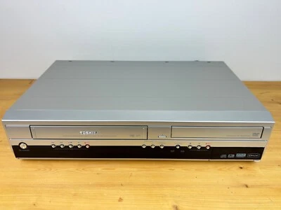 £62.99 • Buy Toshiba D-VR16-S-TB VHS DVD Player Recorder VCR Combo Combi