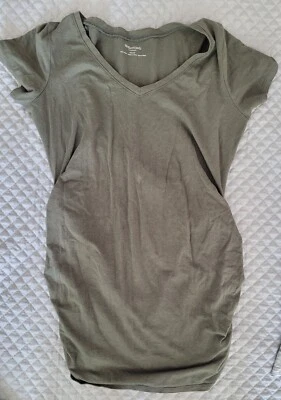 $15 • Buy Motherhood Maternity Tops Lot Of 6 Size Small 