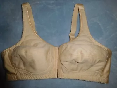 ABC 123 Beige Front And Back Close Wireless Lined / Pockets Mastectomy Bra 40B • $11.99