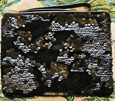 A New Day Black Velvet And Sequin Top Zip Closure Wristlet Bag Evening Purse • $11.95