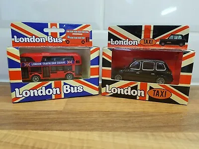 £10.99 • Buy Classic Red London Bus & Black London Taxi Die Cast Toy Vehicles. New & Boxed 
