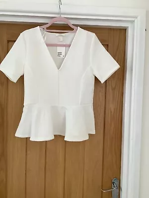 H&M Cream  V Neck Peplum Top Short Sleeved NWT Med • £3.99