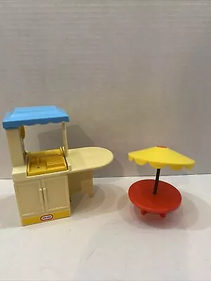 Vintage Little Tikes Dollhouse Furniture Party Kitchen Sink Stove Umbrella Table • $12.95