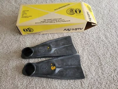 Vintage Swim Fins Flippers Otarie W Box US Divers  Sz 4 12 - 6 • $32.99