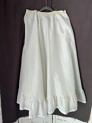 Vintage Full Length Petticoat Crinoline Tulle Ruffle Bottom Elastic Waist M - L • $22
