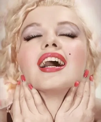 Marilyn Monroe -  Aahhhhhh !!! Yes !!! • $2.22