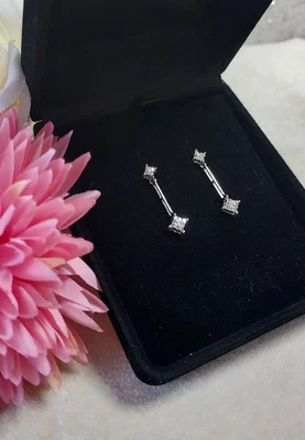 £115 • Buy •9ct White Gold & Diamond Earrings RRP £166 - Box Included - Read Description.