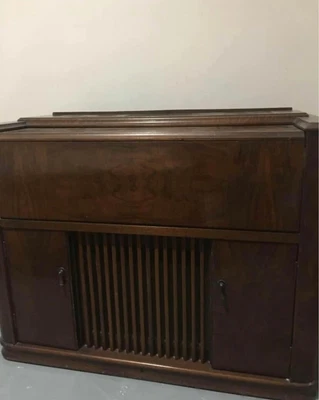 Hot Deals on Vintage Radiograms | Dealsan