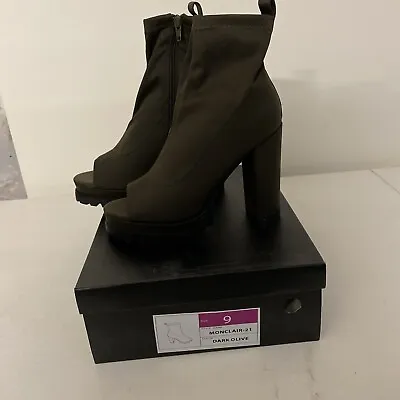 LILIANA Monclair-21 Women Ankle High Platform Lug Sole Chunky...NIB Size 9 • $19.99