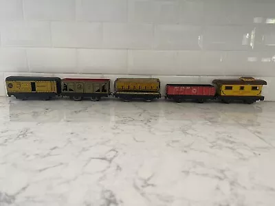 Marx Tin Train Cars 567 1678 3824 91257 & 91453 (5) • $65