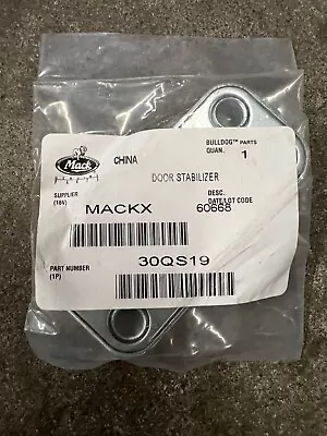 Mack Genuine Door Stabilizer 30qs19 Rh/lh (mc/mr Models) • $35