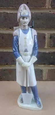 £189.99 • Buy LLADRO Soldier Figurine
