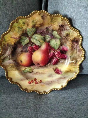 £100 • Buy Royal Worcester Plate Signed